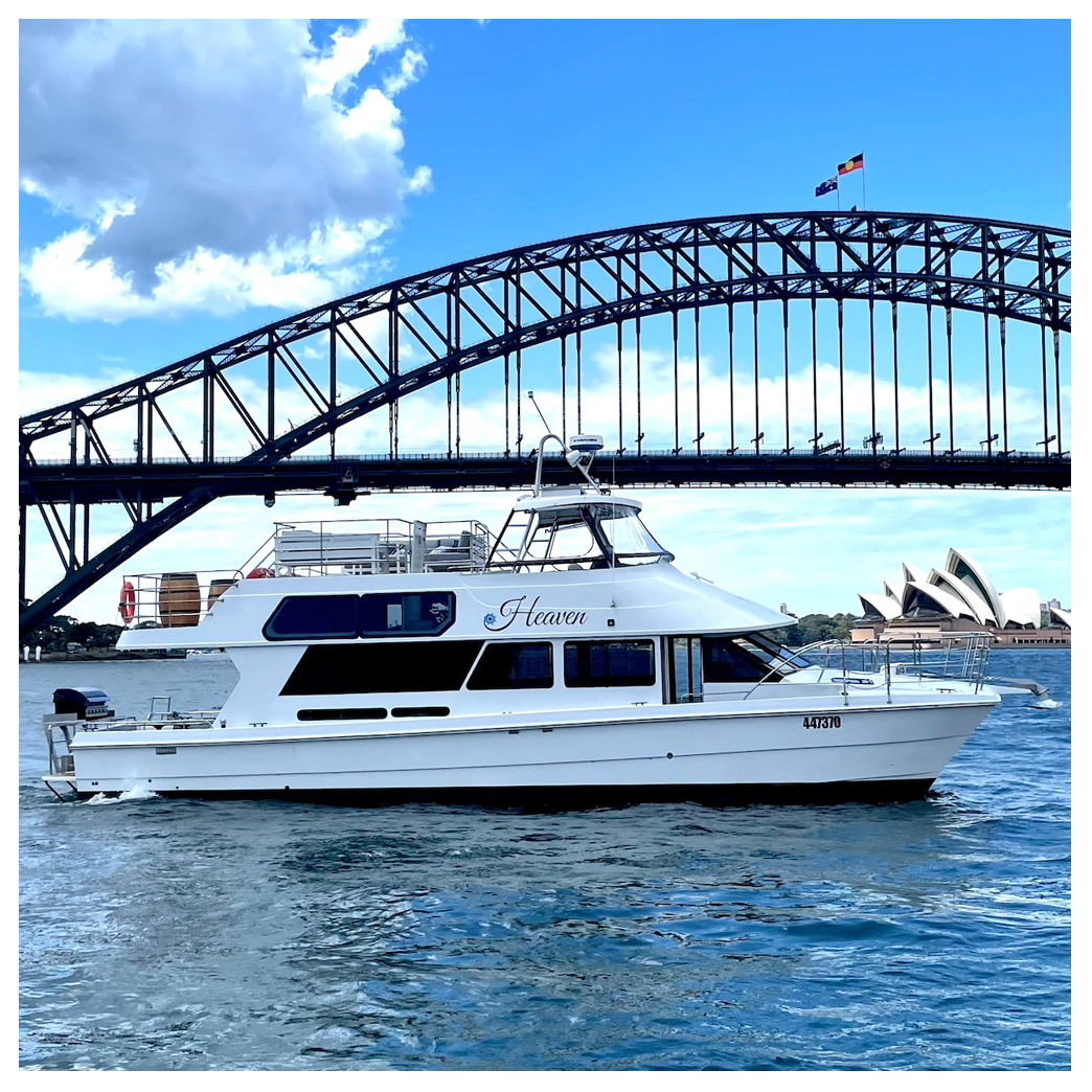 Heaven - Private Boat Hire - Sydney Harbour Transfers